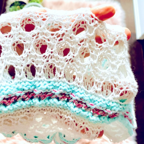 Beach Hooded Knitted Sweater - Picture 11 of 12